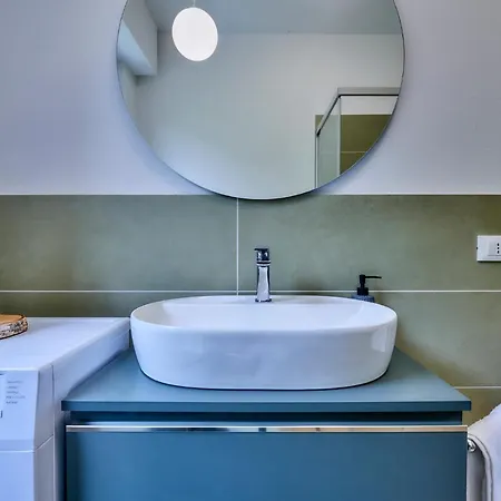 La Casa Di Lucia Apartment *